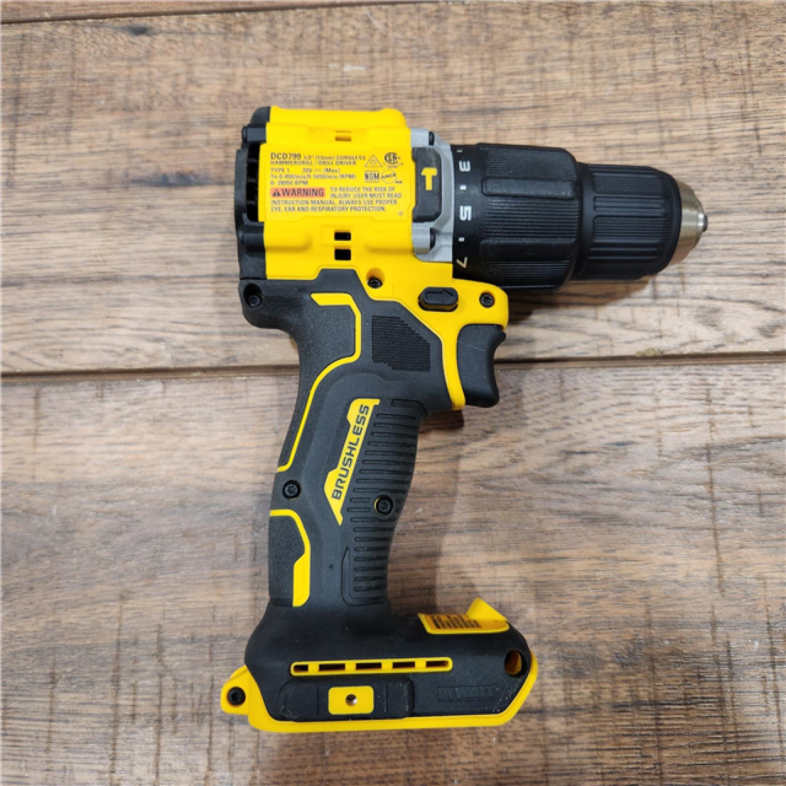 AS-IS DeWalt ATOMIC 20-Volt Lithium-Ion Cordless 1/2 in. Compact Hammer Drill with 3.0Ah Battery, Charger and Bag