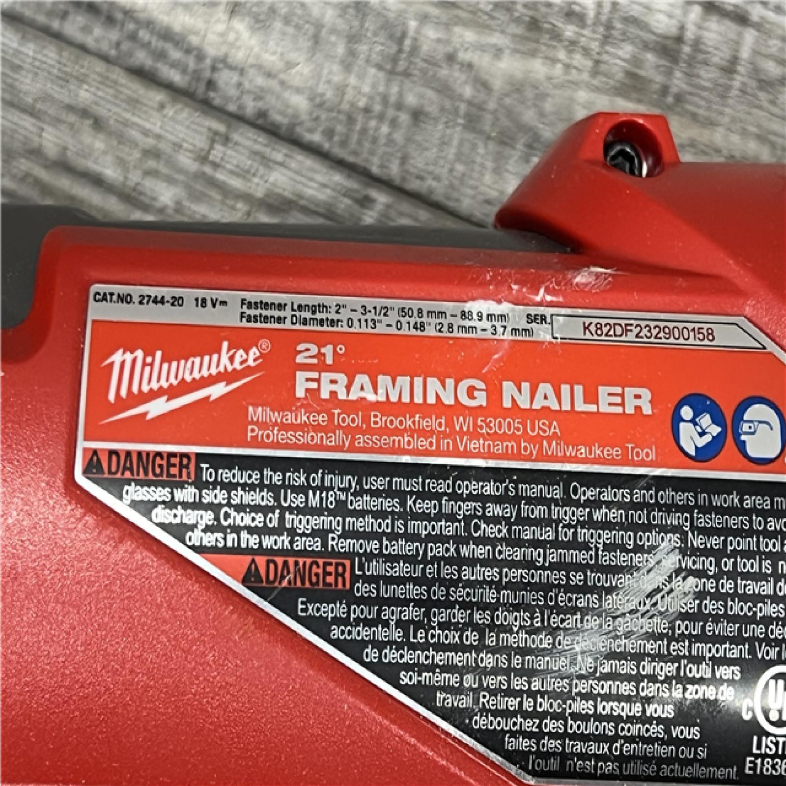 AS-IS Milwaukee 2744-20 M18 FUEL 21-Degree Cordless Framing Nailer (Tool Only)