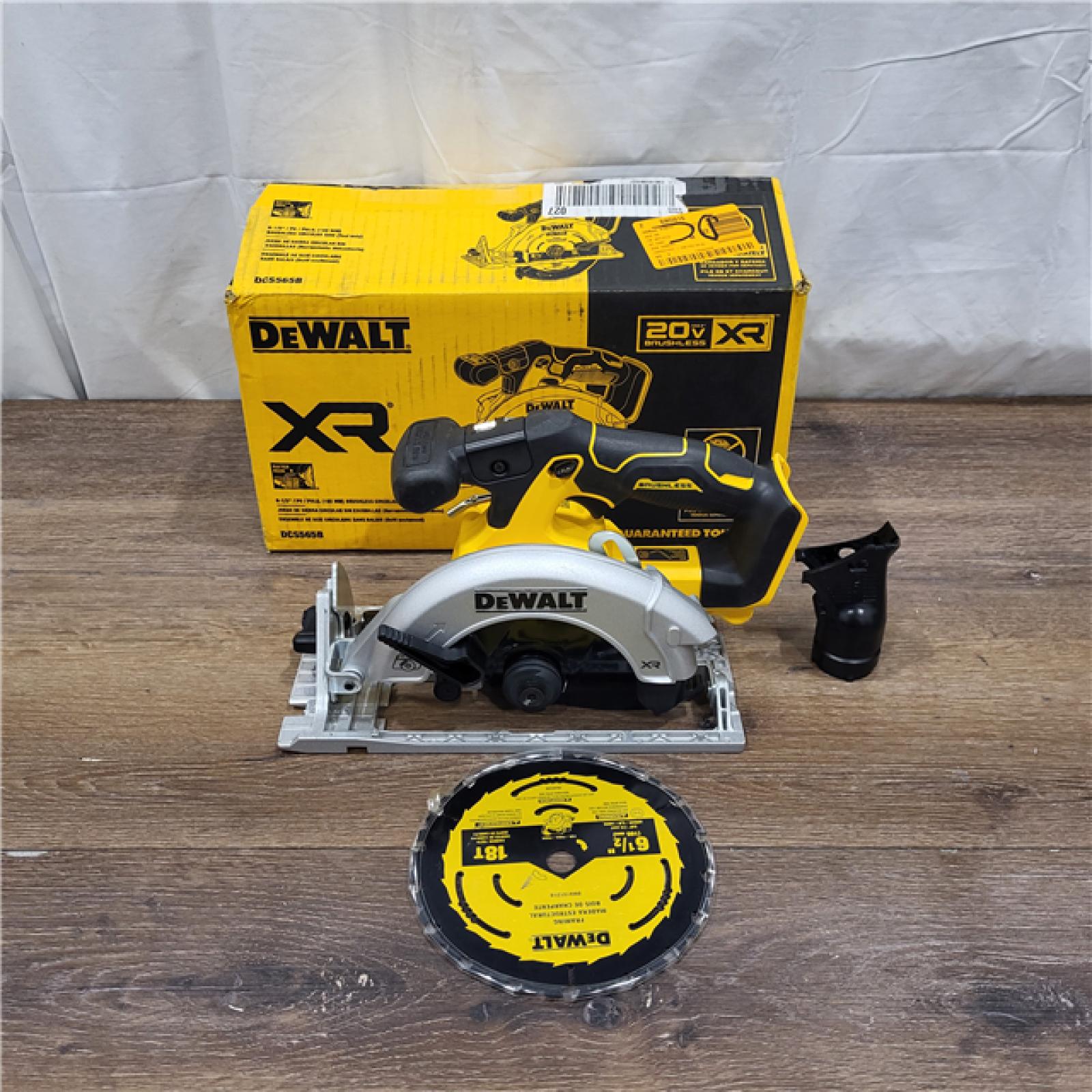 AS-IS DeWALT DCS565B 20V Max Brushless 6.5   Cordless Circular Saw