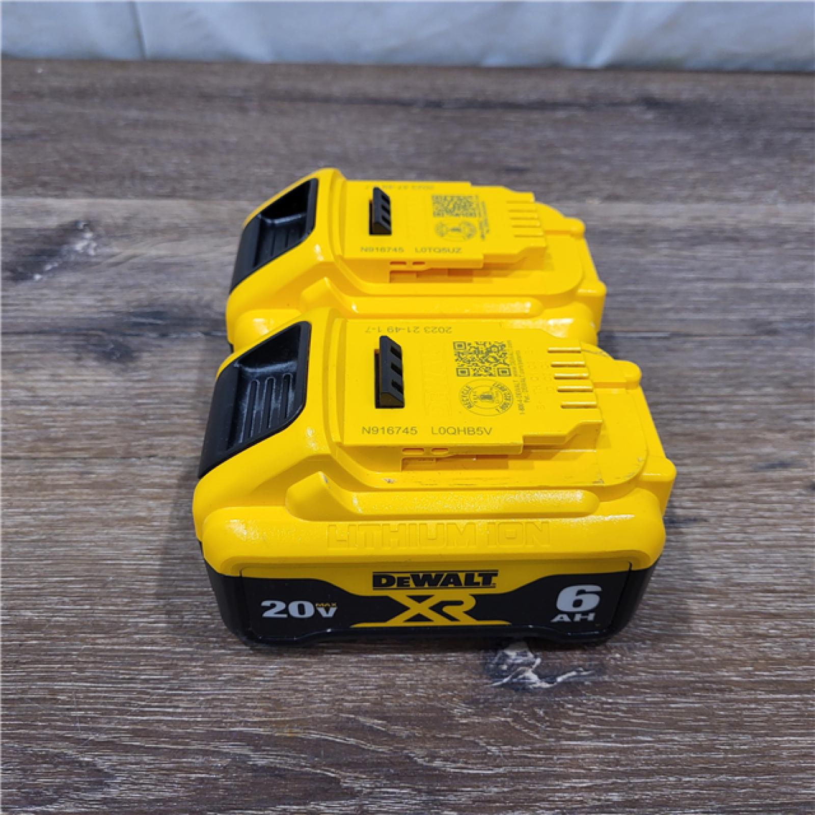 AS-IS DEWALT DCB206-2 6.0Ah 20V MAX Battery (2 Pack)