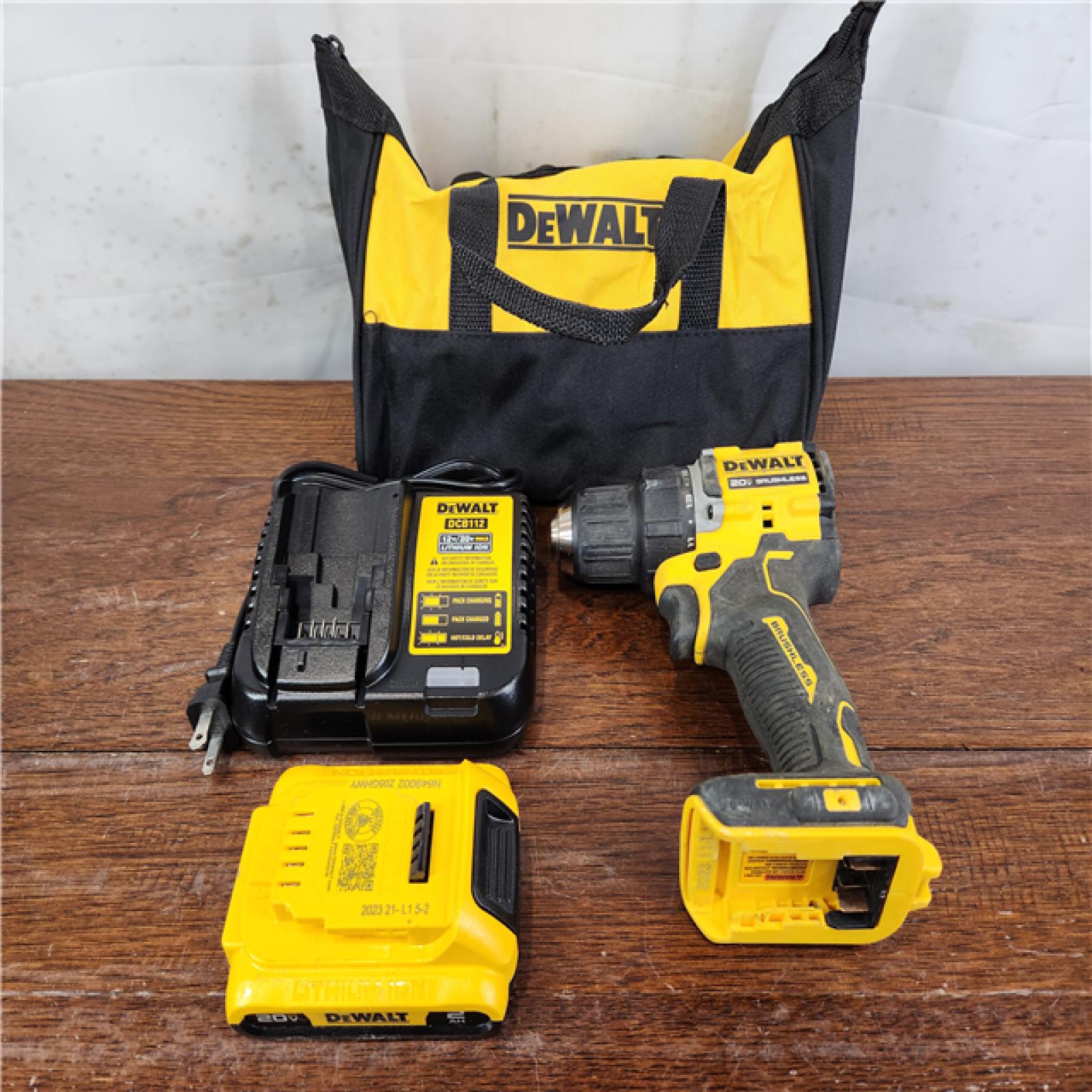 AS-IS DeWalt 20V MAX ATOMIC Brushless Cordless 1/2 in. Compact Drill Kit