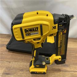 AS IS DEWALT 20V MAX XR 18 Gauge Brad Nailer Kit