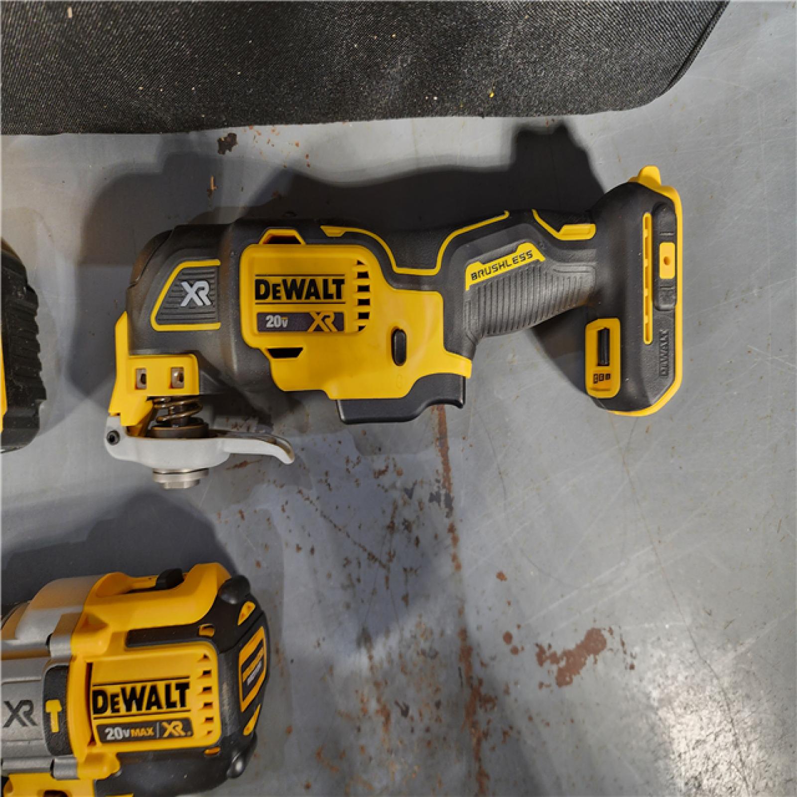 HOUSTON LOCATION - AS-IS (APPEARS LIKE NEW) DEWALT 20-Volt Lithium-Ion Cordless 3-Tool Combo Kit with FLEXVOLT 9 Ah and 20V 6 Ah Batteries and Charger