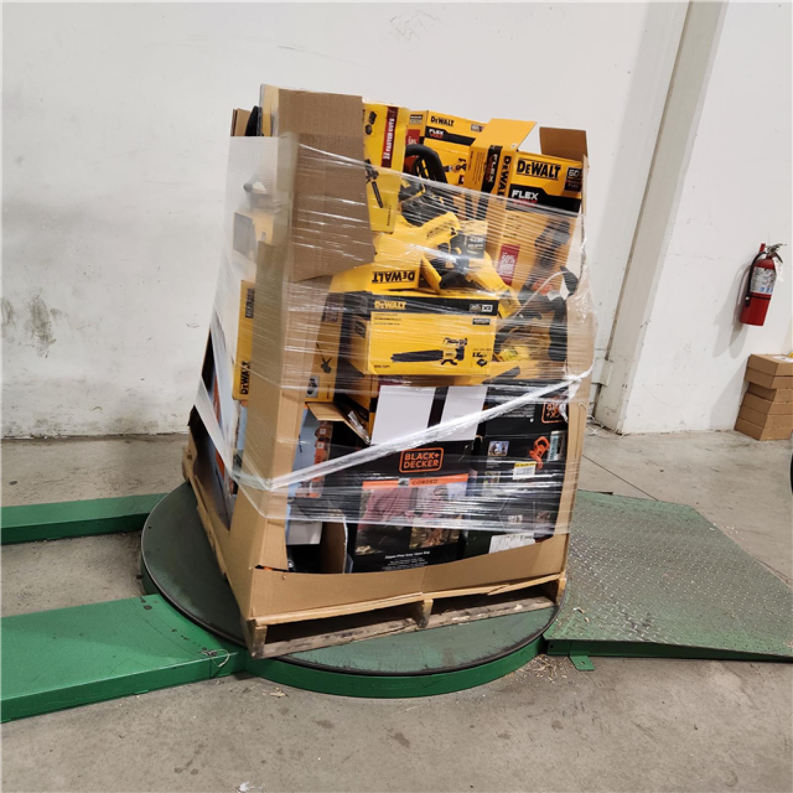 Dallas Location - As-Is DEWALT Tool Pallet