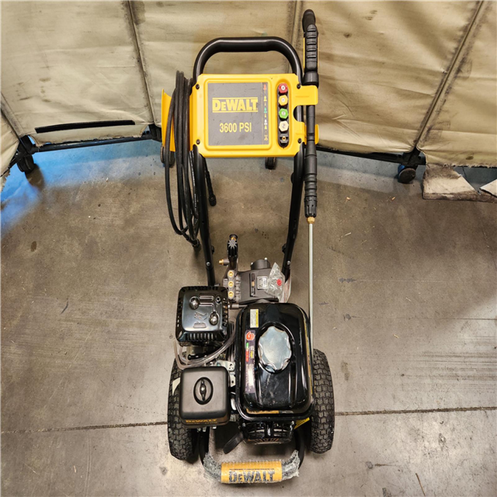 California AS-IS DEWALT 3600 PSI 2.5 GPM Cold Water Gas Professional Pressure Washer with HONDA GX200 Engine