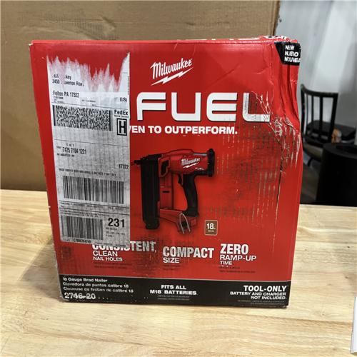 NEW! Milwaukee M18 FUEL 18 Gauge Brad Nailer