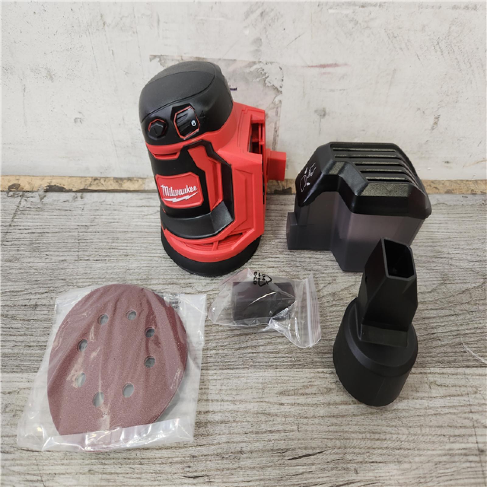 Phoenix Location NEW Milwaukee M18 18V Lithium-Ion Cordless 5 in. Random Orbit Sander (Tool-Only)