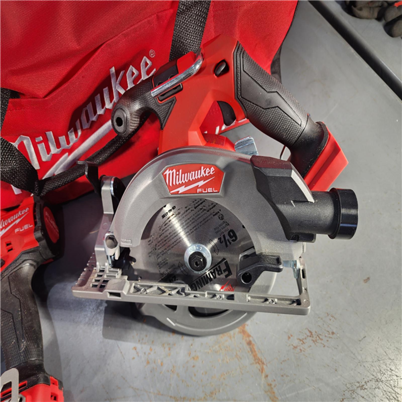 HOUSTON LOCATION - AS-IS Milwaukee  M18 FUEL 5-TOOL COMBO KIT