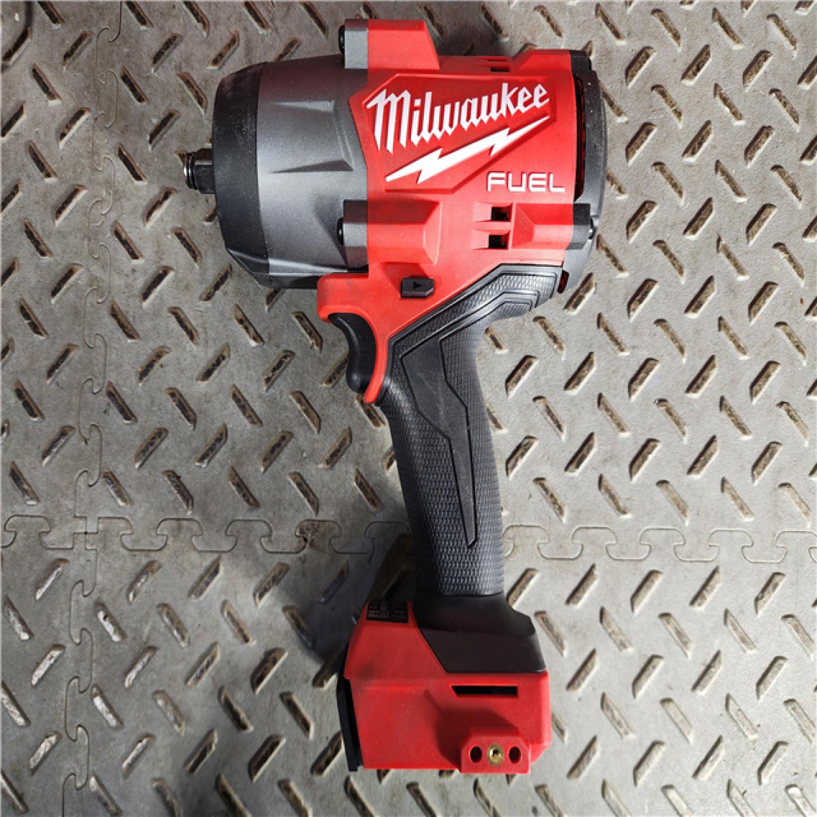 HOUSTON LOCATION - AS-IS Milwaukee M18 1/2 in. Cordless Brushless High Torque Impact Wrench Kit (Battery & Charger)