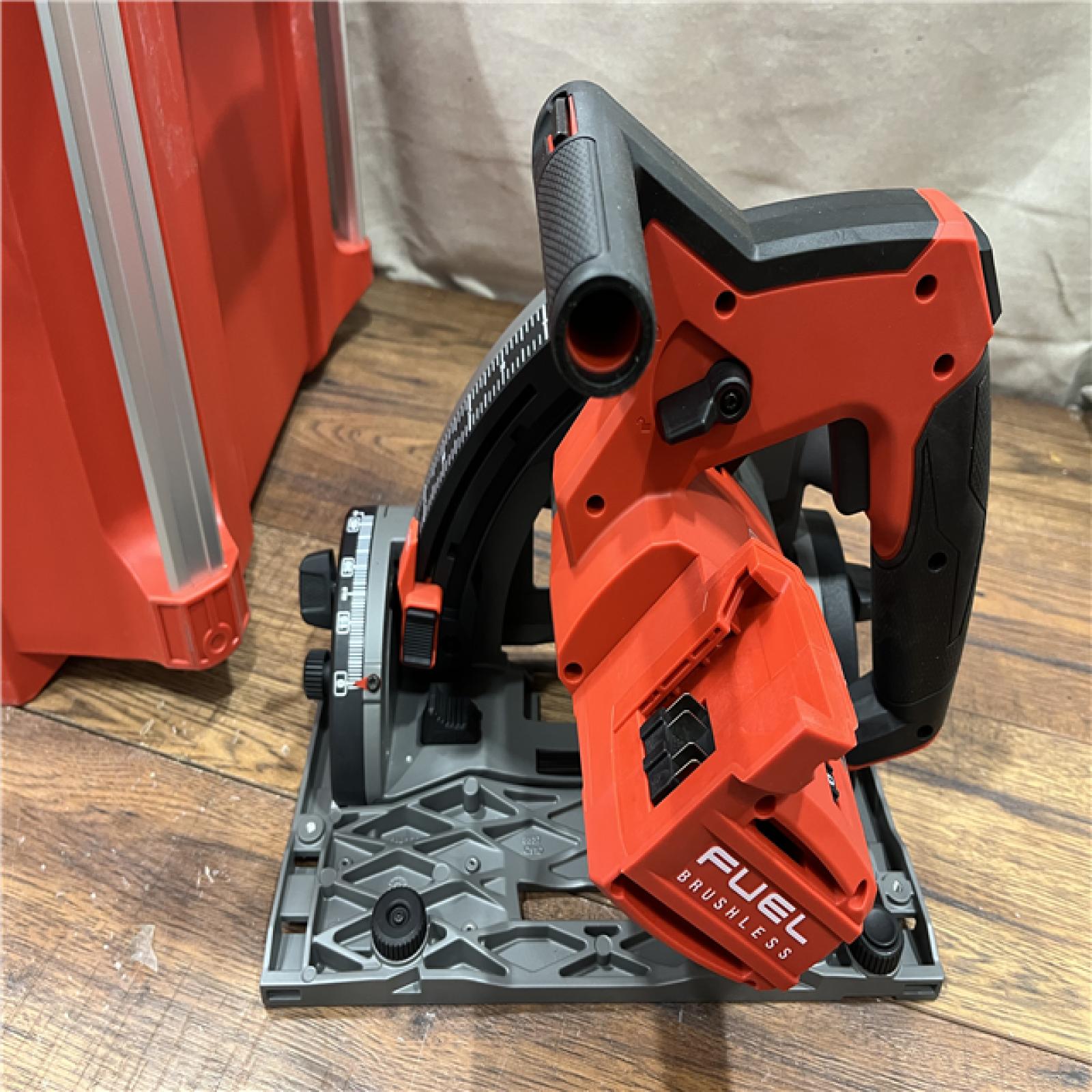 AS-IS Milwaukee 2831-21 M18 FUEL 18-Volt Lithium-Ion Brushless Cordless 6-1/2 in. Plunge Track Saw PACKOUT Kit with One 6.0 Ah Battery