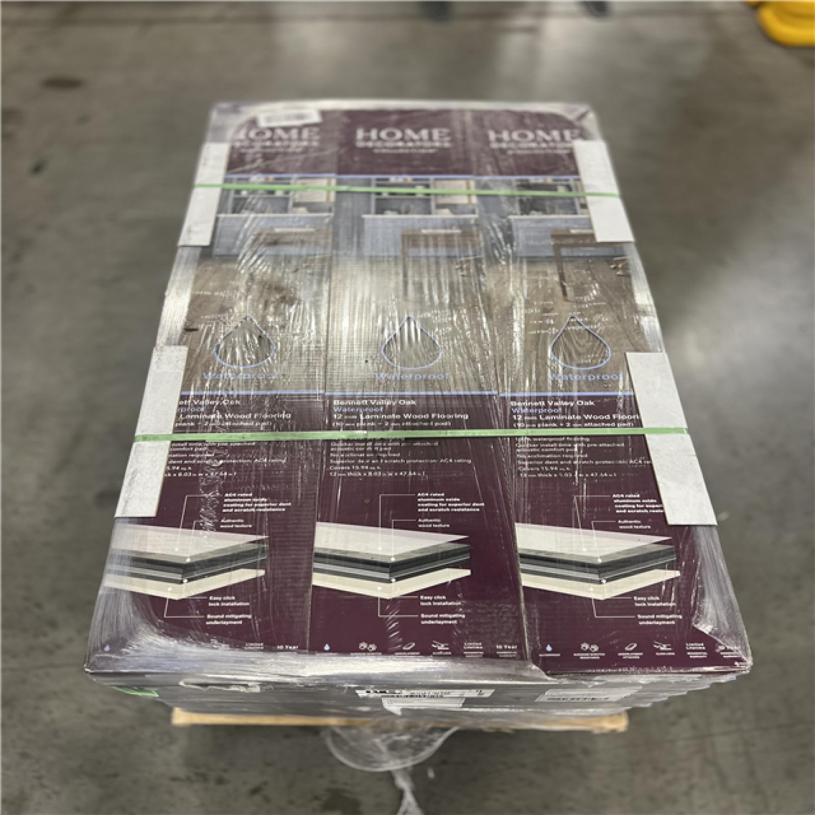 DALLAS LOCATION - Home Decorators Collection Bennett Valley Oak 12 mm T x 8 in. W Waterproof Laminate Wood Flooring PALLET- (24 UNITS)