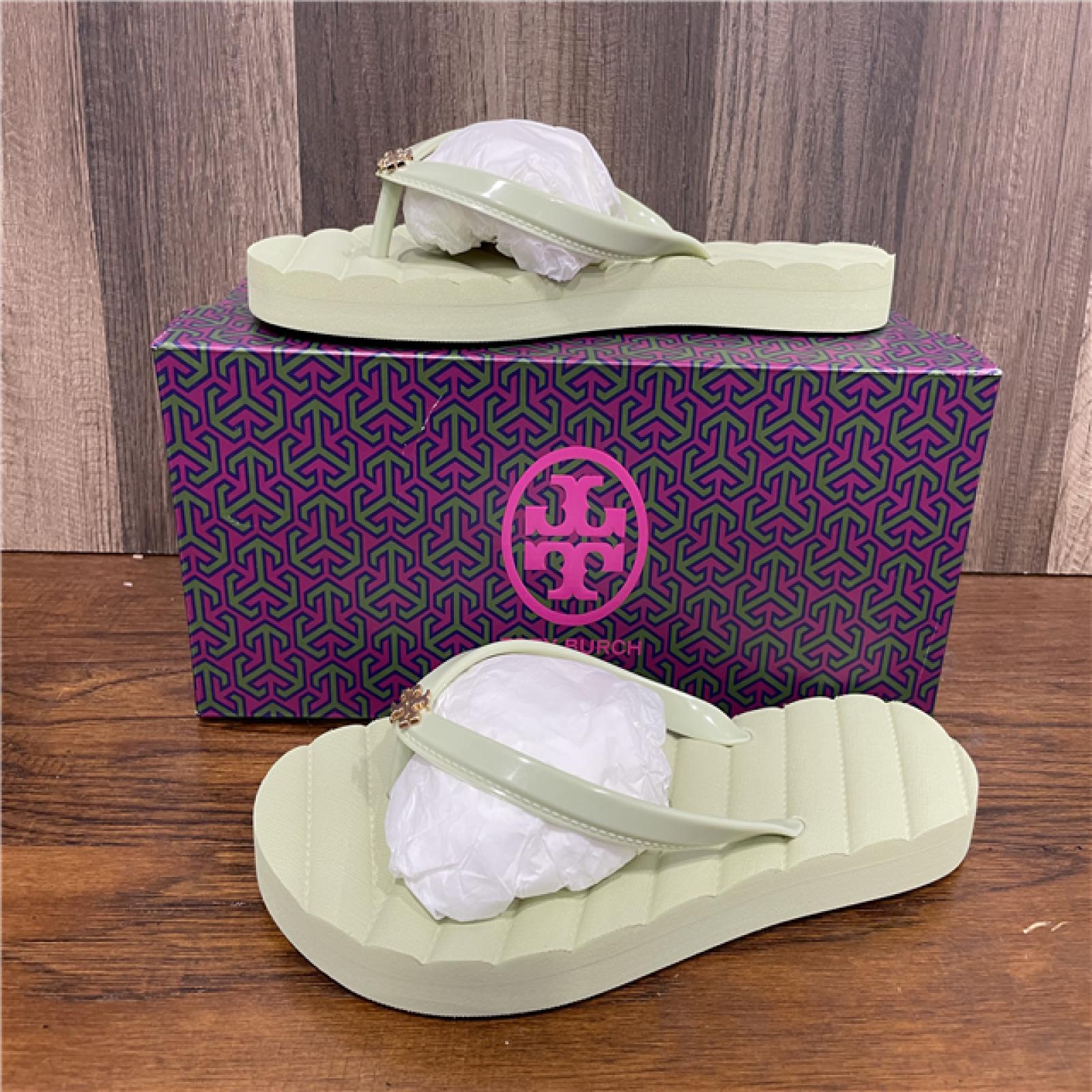 NEW! Tory Burch Kira Flip Flop - Pistachio/Gold SZ 9