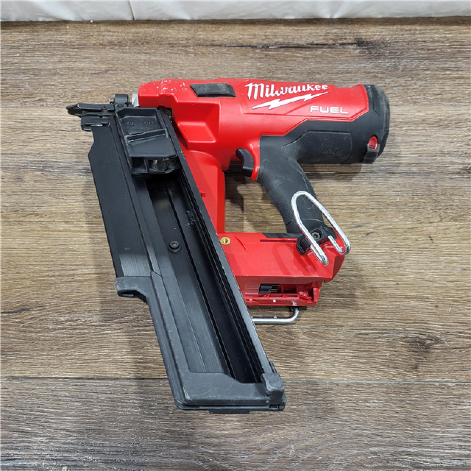 AS-IS Milwaukee 2744-20 M18 FUEL 21-Degree Cordless Framing Nailer (Tool Only)