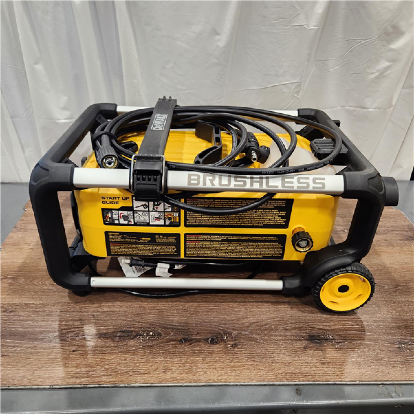 AS-IS DEWALT 3000 PSI 15 Amp Electric Pressure Washer with Internal Equipment Storage