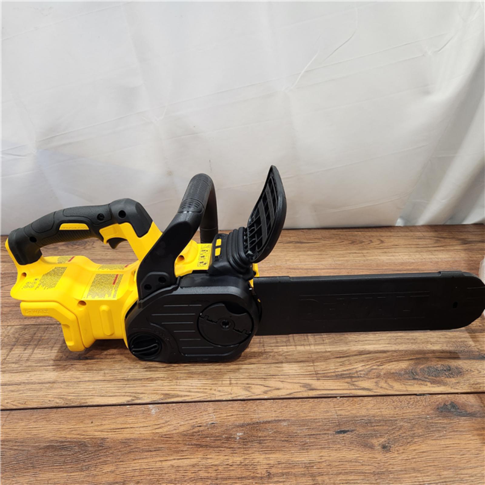 AS-IS Dewalt 7605686 12 in. 20V Battery Powered Chainsaw