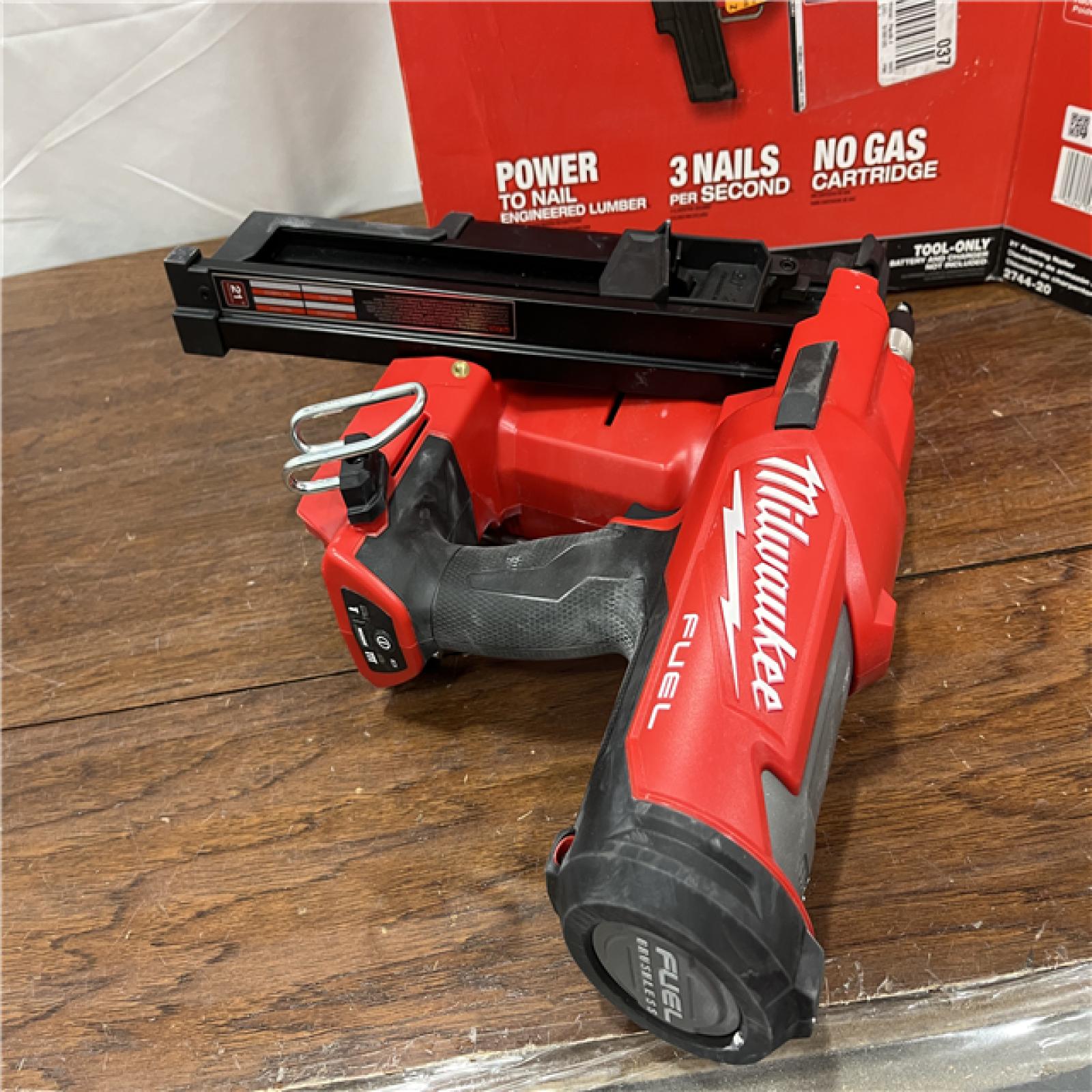 AS-ISMilwaukee 2744-20 M18 FUEL 21-Degree Cordless Framing Nailer (Tool Only)