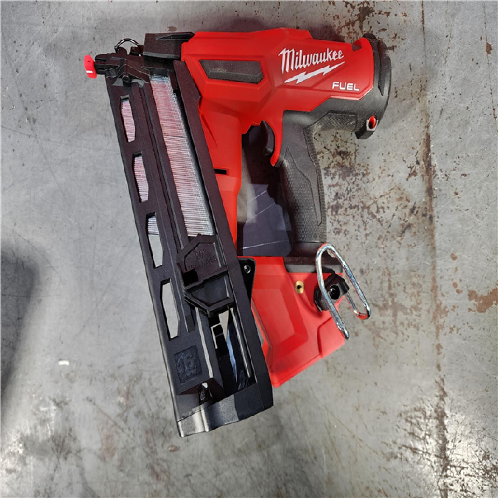 HOUSTON LOCATION - AS-IS Milwaukee 2841-20 18V Cordless Gen II 16 Gauge Angled Finish Nailer (Tool Only)