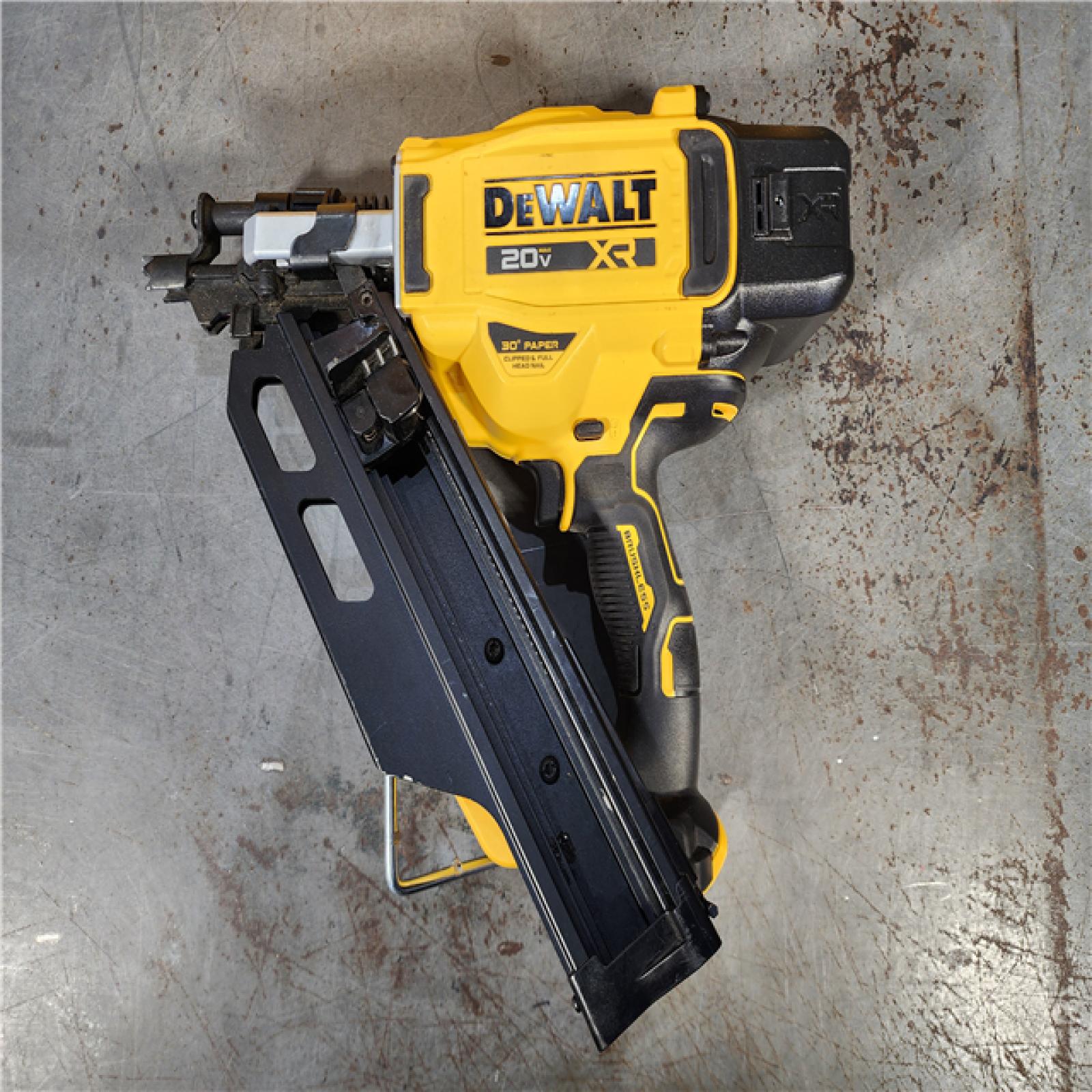 HOUSTON LOCATION - AS-IS DEWALT 20-Volt 30Â° Cordless Framing Nailer (Tool-Only)