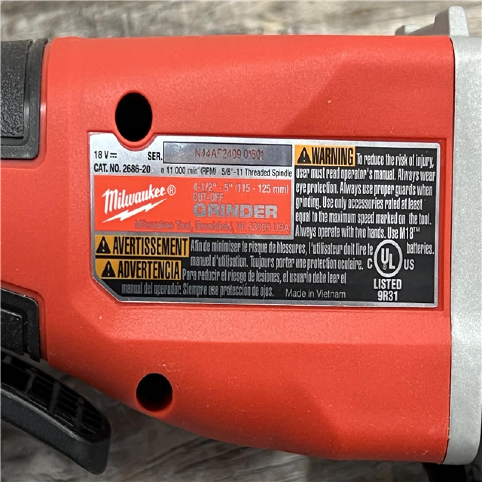 AS-IS Milwaukee 2686-20 18V Cordless 4.5 /5  Grinder W/ Paddle Switch (Tool Only)