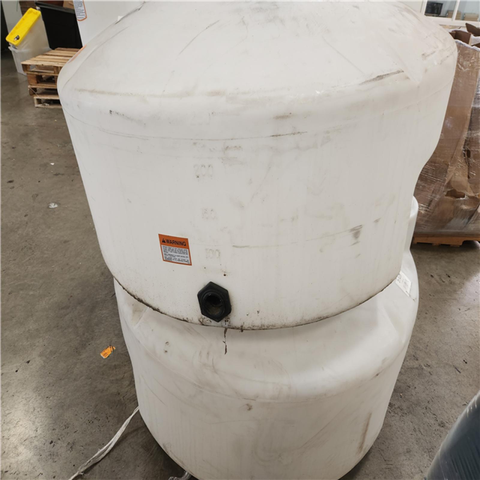 Phoenix Location 2 325 Gallon Plastic Pick Up Truck Water Storage Tank