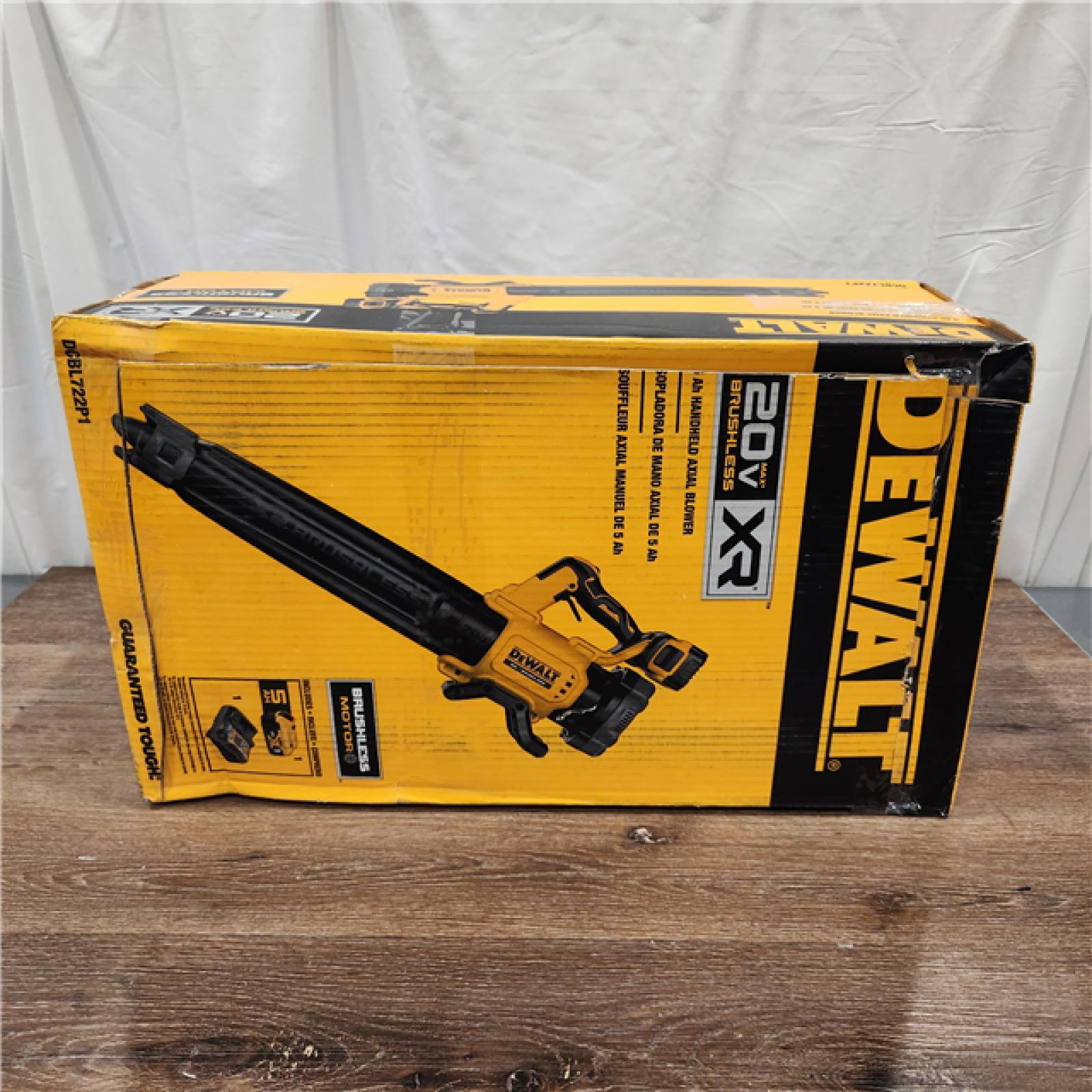 AS-IS DeWalt Brushless Cordless Battery Powered Handheld Leaf Blower KIT