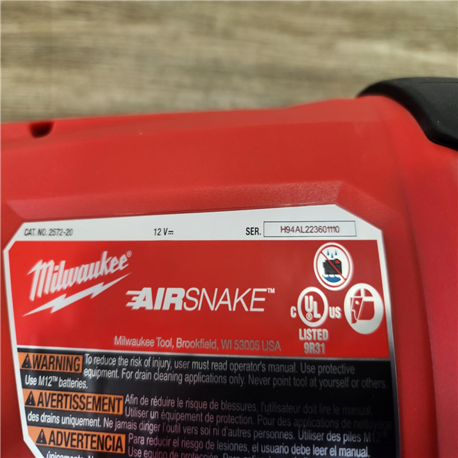 Phoenix Location NEW Milwaukee M12 12-Volt Lithium-Ion Cordless Drain Cleaning Airsnake Air Gun Kit (No Battery or Charger)