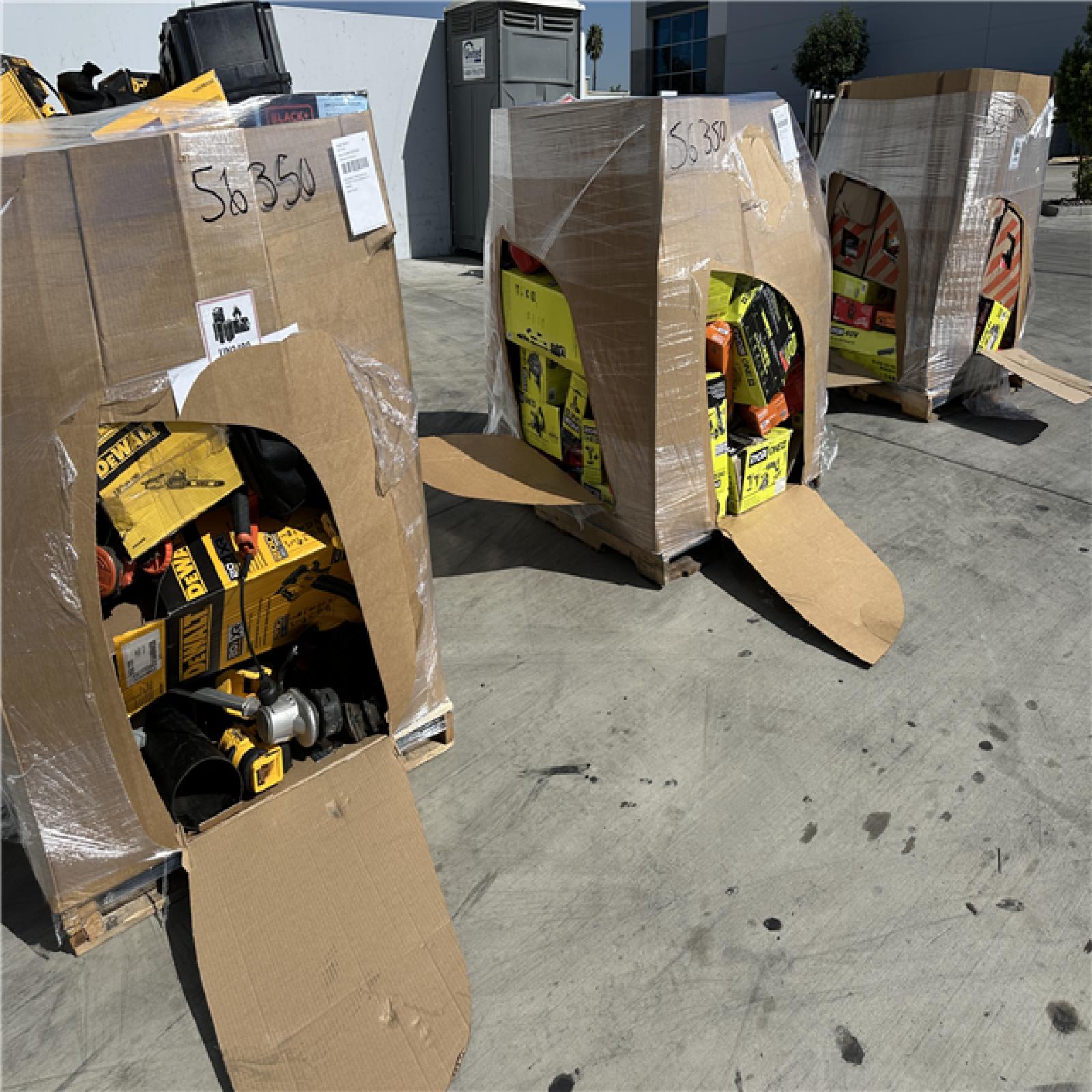 California AS-IS POWER TOOLS Partial Lot (3 Pallets) P-R056350