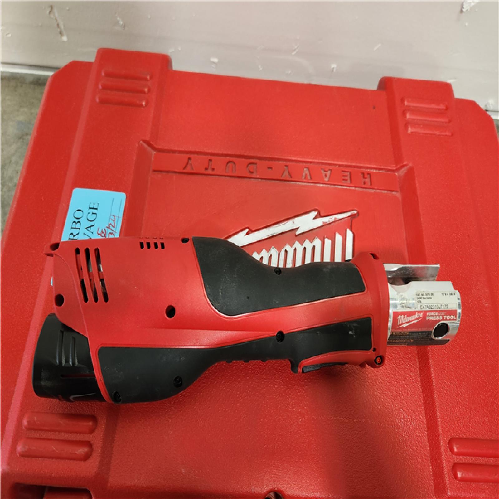 Phoenix Location Good Condition Milwaukee 2473-22 M12 Li-Ion FORCE LOGIC Press Tool Kit  2473-22