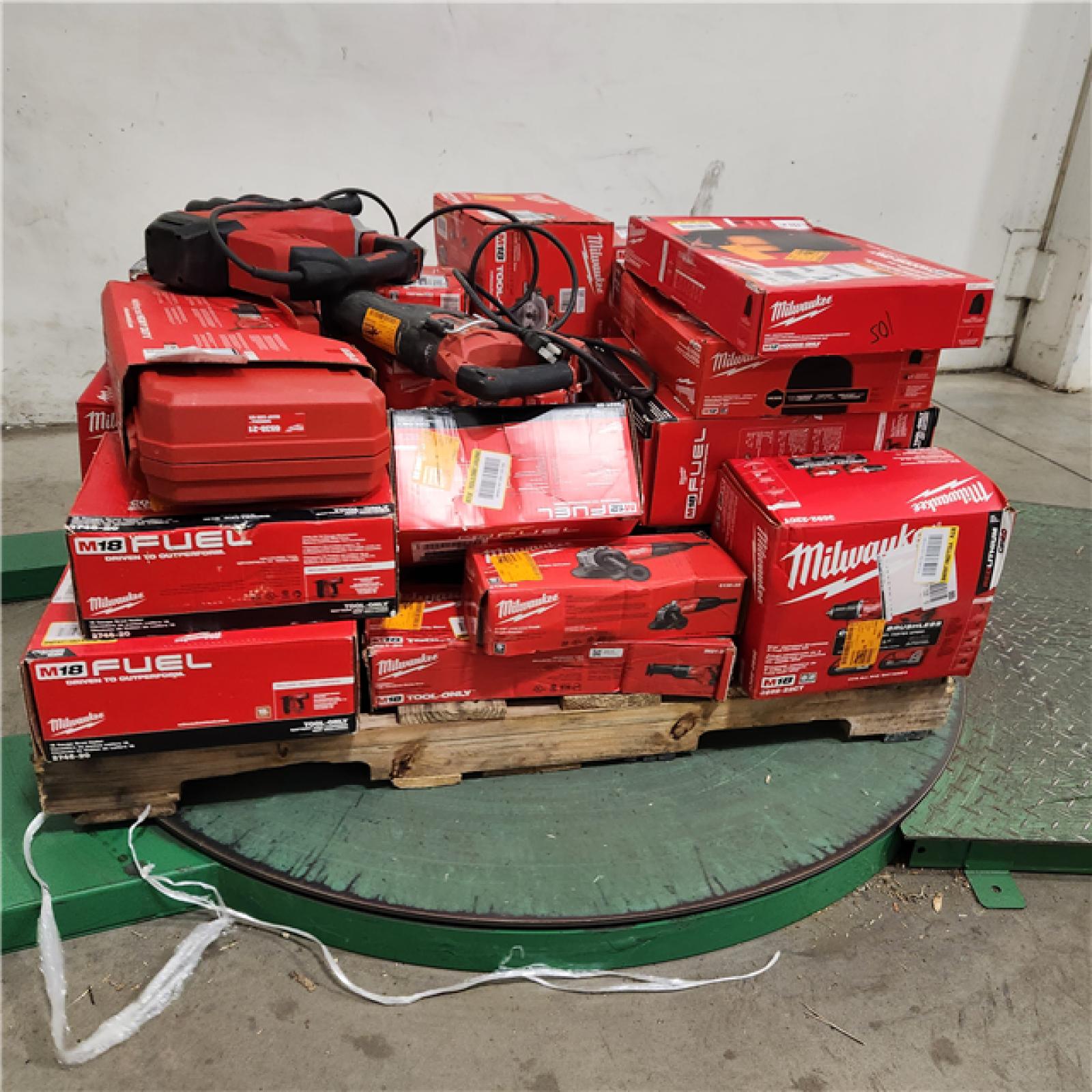 Dallas Location - As-Is MILWAUKEE Tool Pallet