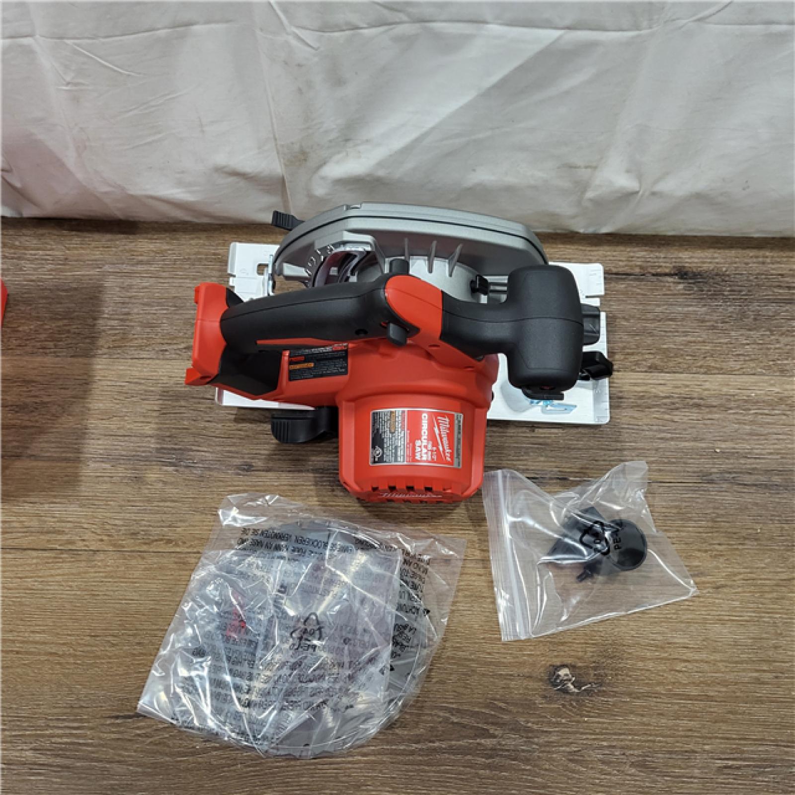 AS-IS Milwaukee 2630-20 M18 Cordless 6-1/2 Circular Saw Bare Tool Only - All