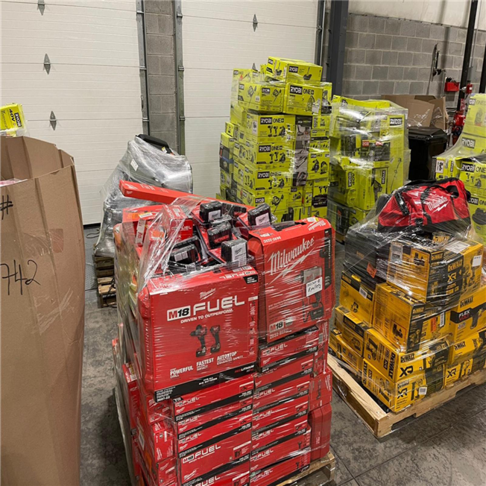 Pittston Location As-Is Power Tools Partial Truckload (8 pallets) 1355760-B