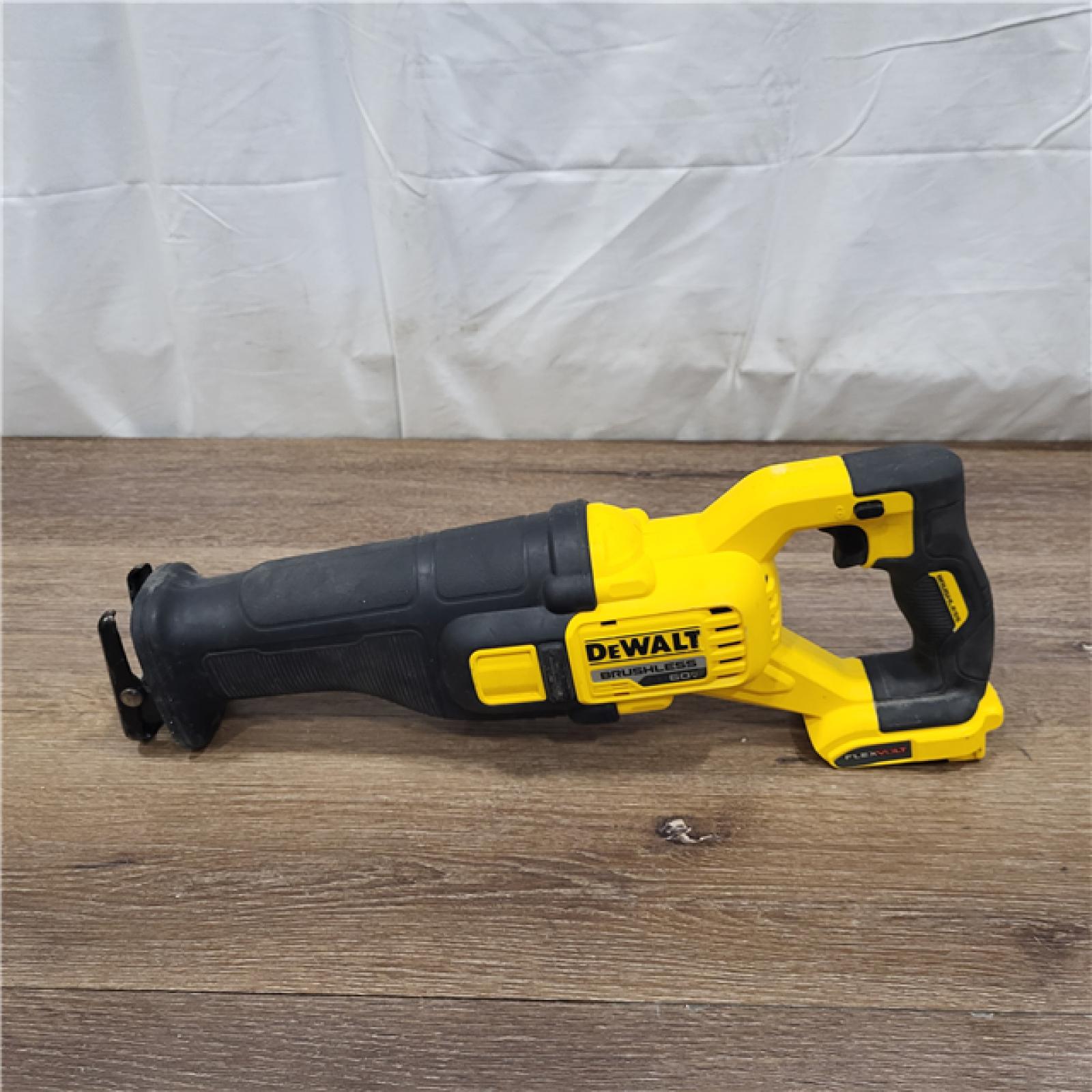 AS-IS DeWalt DCS389B FLEXVOLT 60V MAX Cordless Brushless Reciprocating Saw (Tool-Only)