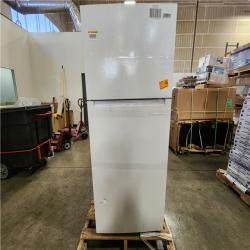 Phoenix Location Vissani 18 cu. ft. Top Freezer Refrigerator DOE in White