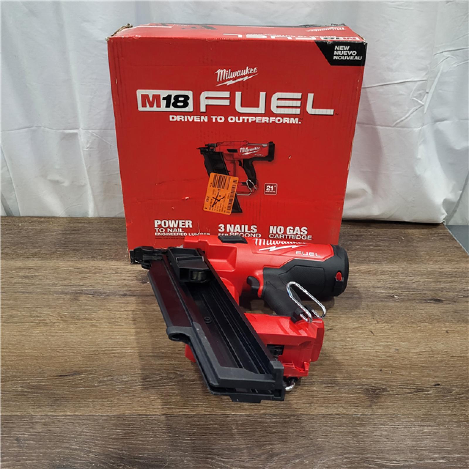 AS-IS Milwaukee 2744-20 M18 FUEL 21-Degree Cordless Framing Nailer (Tool Only)