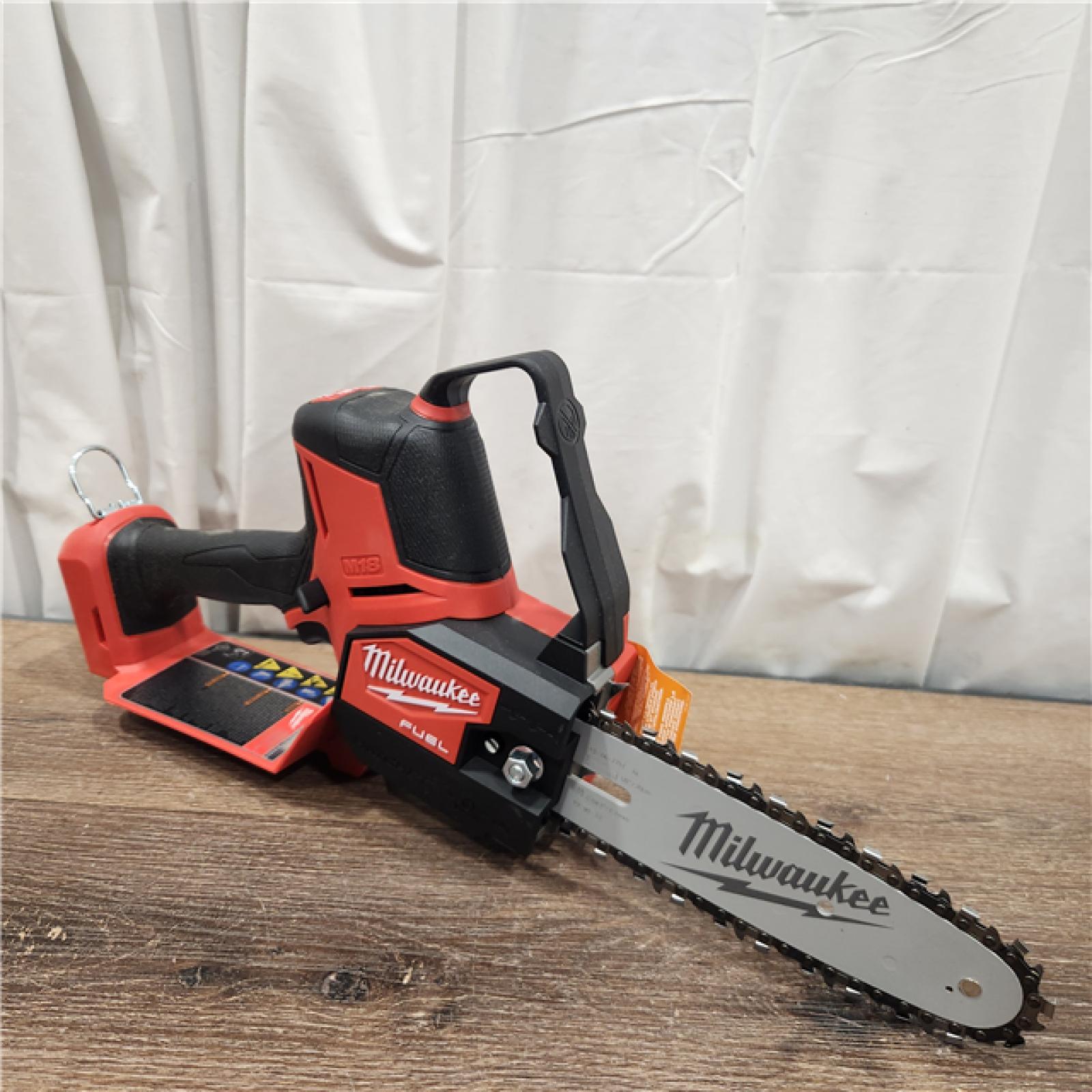 AS-IS Milwaukee M18 Fuel Hatchet 8  Pruning Saw Bare Tool