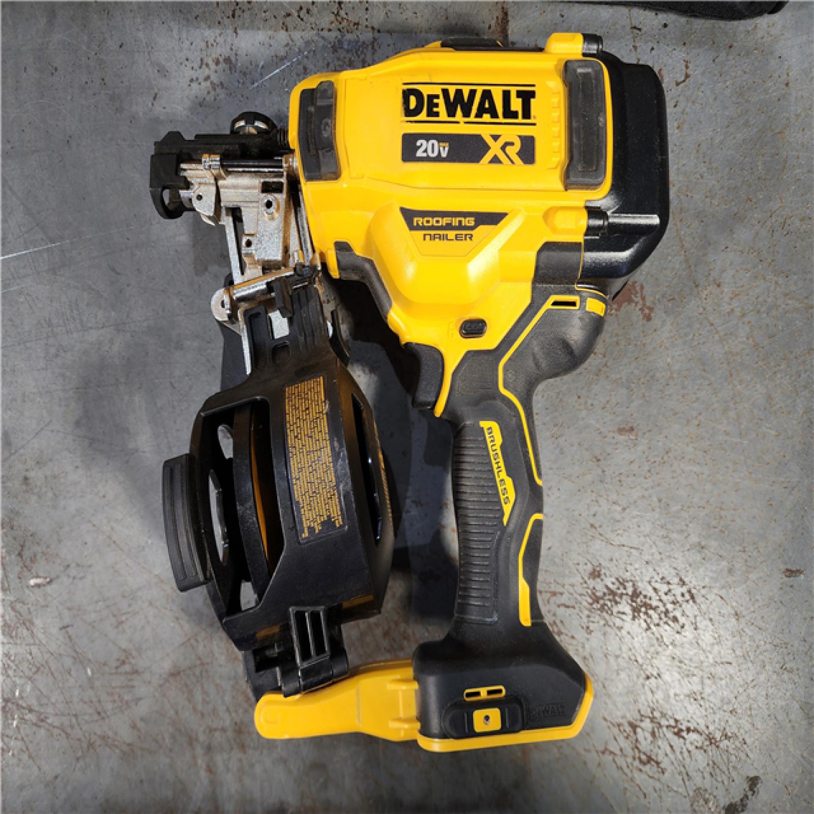 HOUSTON LOCATION - AS-IS DEWALT 2007898 Roofing Nailer Cordless