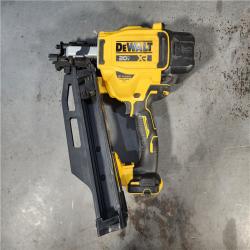 HOUSTON LOCATION - AS-IS DEWALT 3 NAILER KIT W/ (2) BATTERY & CHARGER