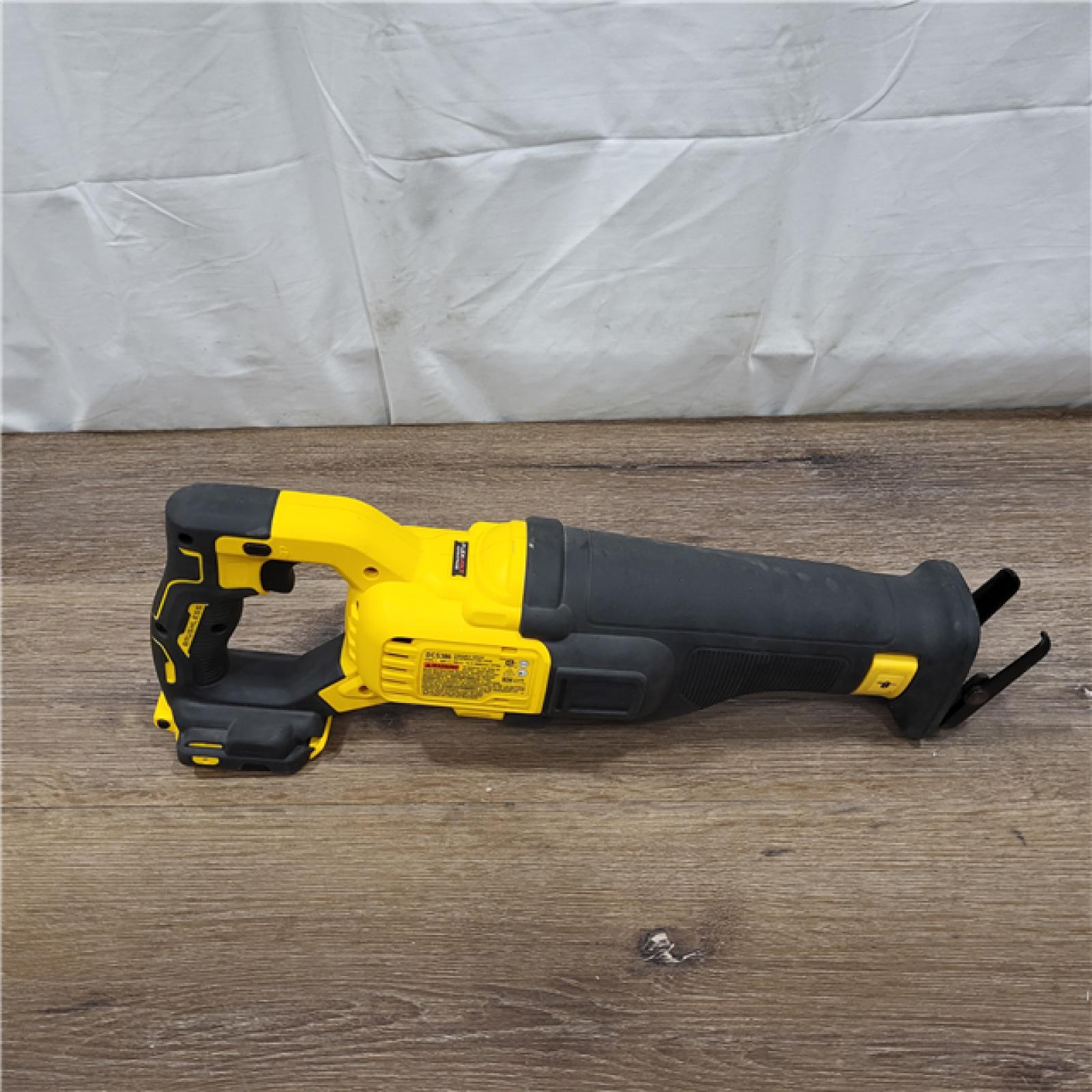 AS-IS 20V MAX Lithium Ion Cordless Brushless Reciprocating Saw with FLEXVOLT ADVANTAGE (Tool Only)