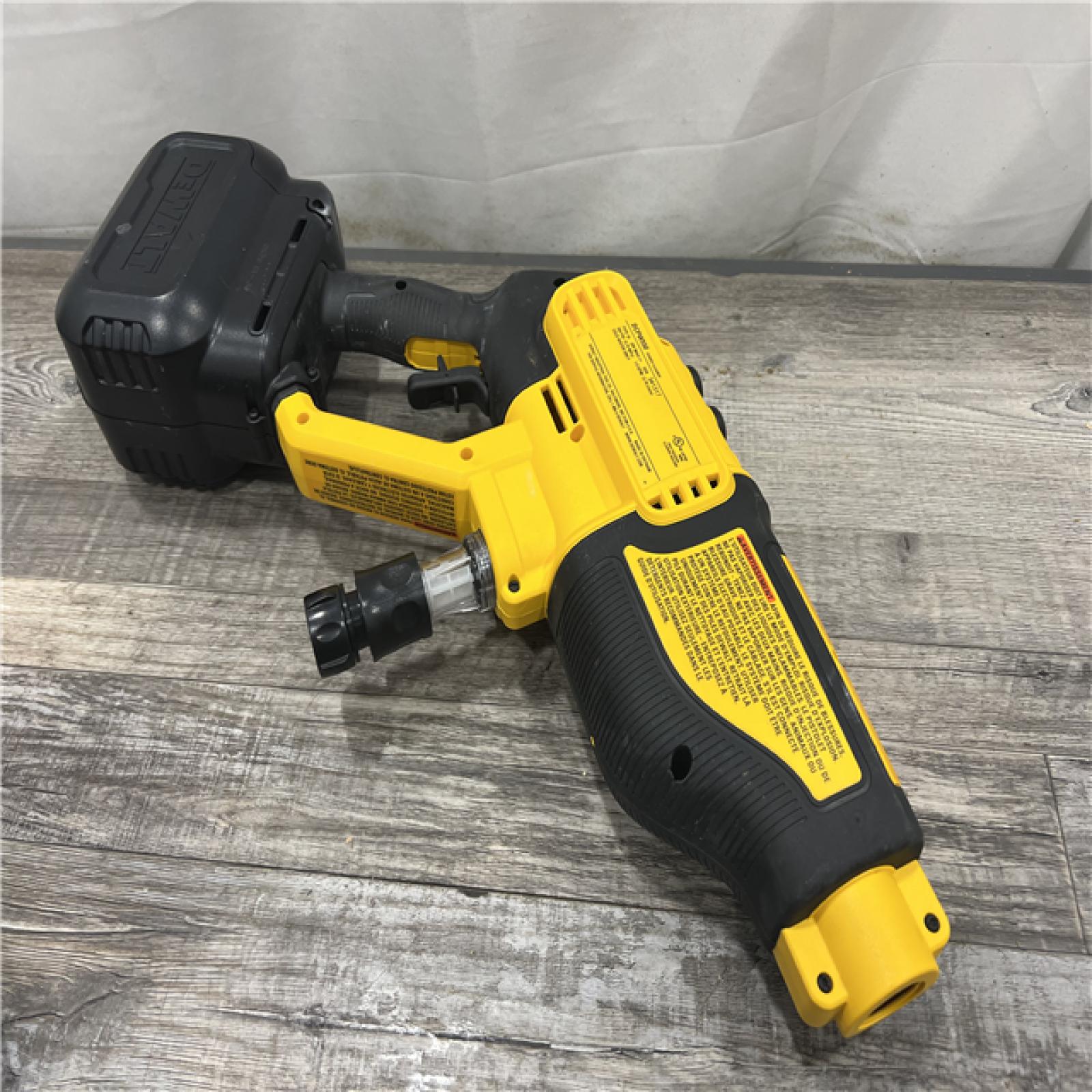 AS-IS Dewalt 20V 550 PSI  1 GPM Cordless Power Cleaner W/ 4 Nozzles Tool-Only DCPW550B