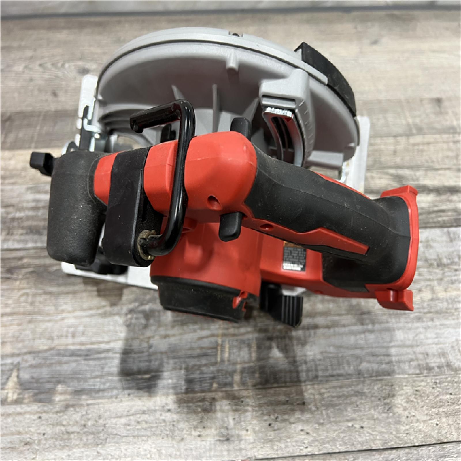 AS-IS Milwaukee M18 7-1/4  18V Brushless Circular Saw 2631-20 (Bare Tool)