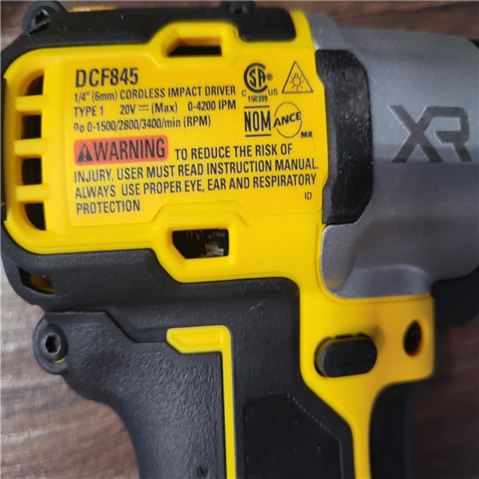 CALIFORNIA NEW DEWALT XR 6 TOOLS  COMBO KIT (BATTERIES,CHARGER, AND BAG INCLUDED)