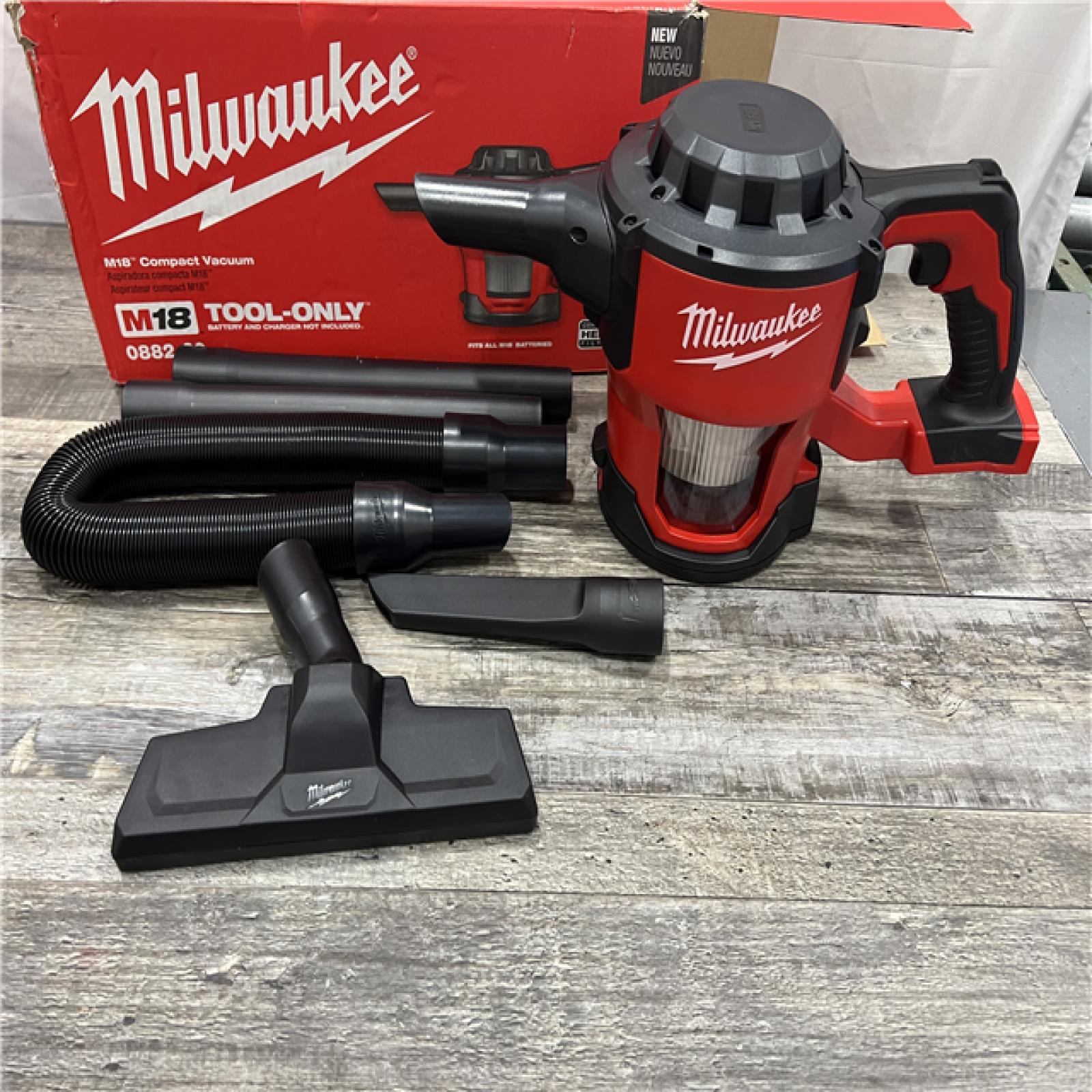 AS-IS Milwaukee M18 18-Volt Lithium-Ion Cordless Compact Vacuum (Tool-Only)