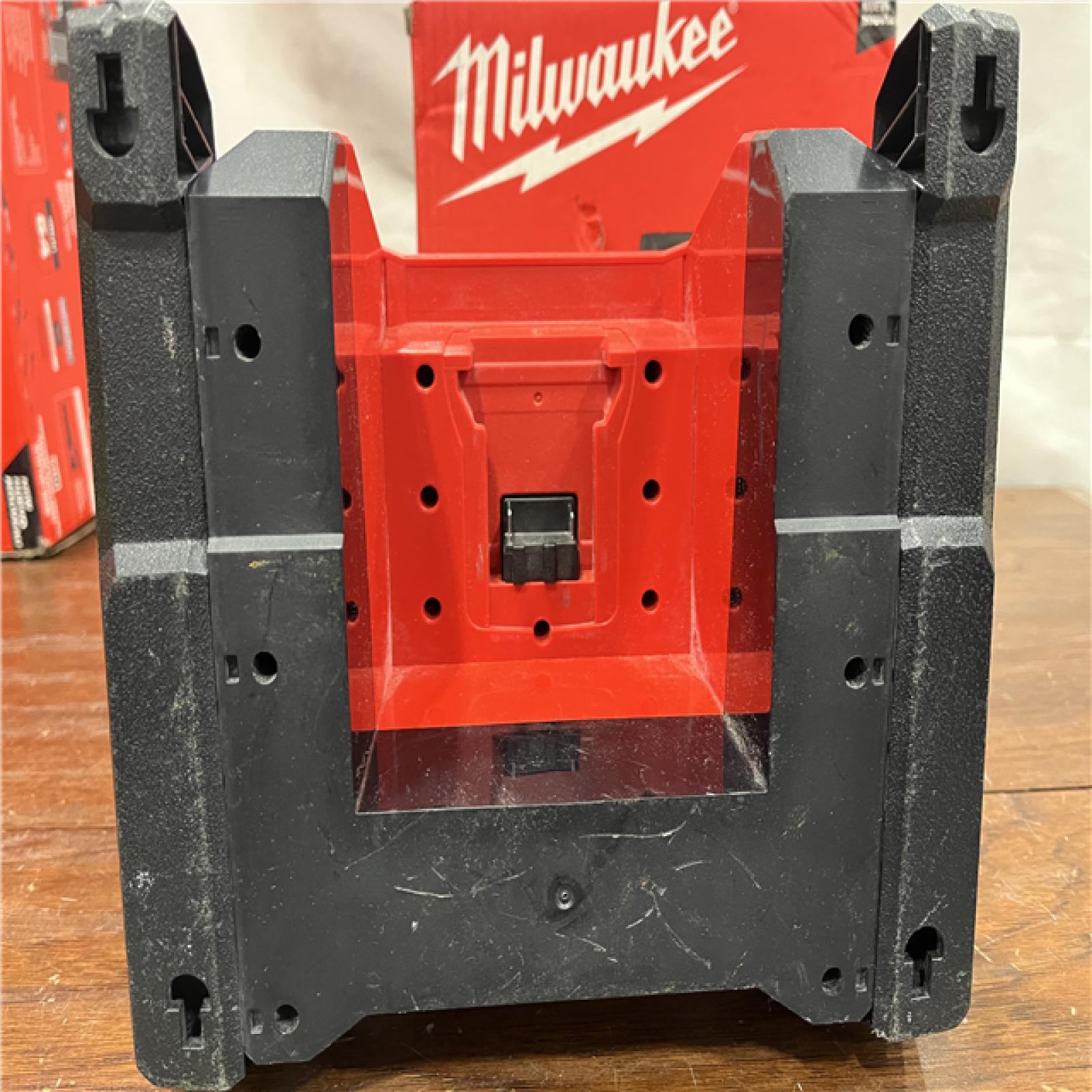 AS-IS Milwaukee M18 ROVER Dual Power Flood Light