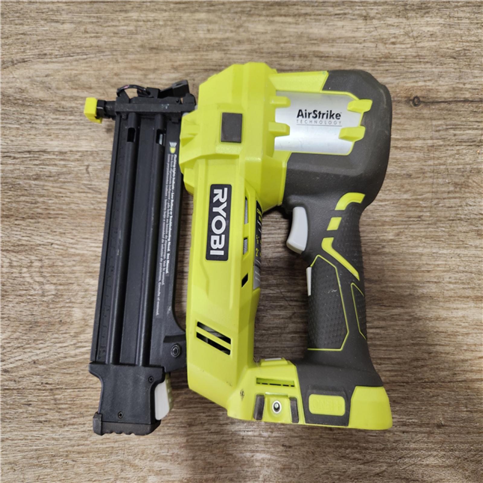 Phoenix Location RYOBI 18v Bard Nailer