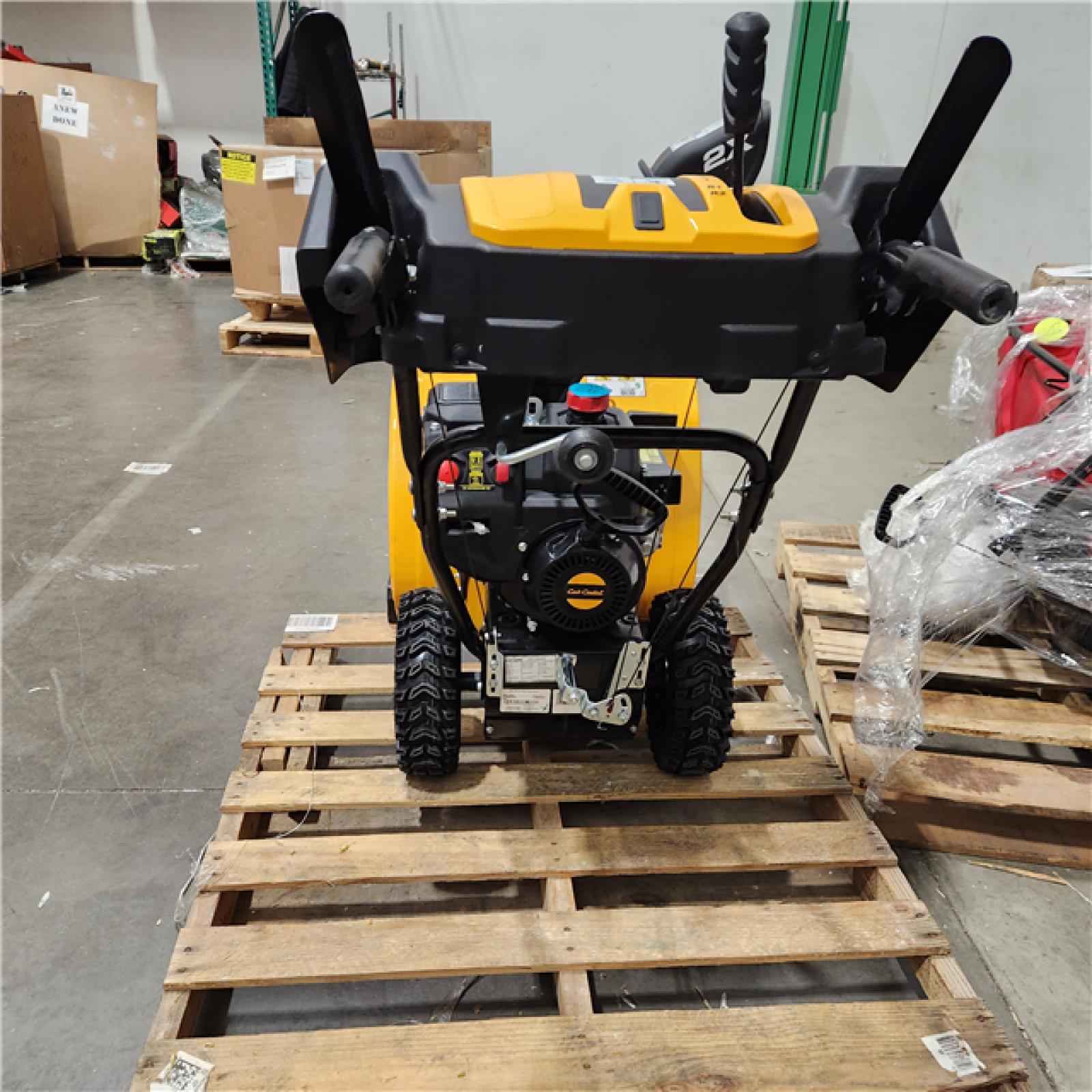 Dallas Location - As-Is Cub Cadet 2 in. x 24 in. 208 cc Gas Snow Blower