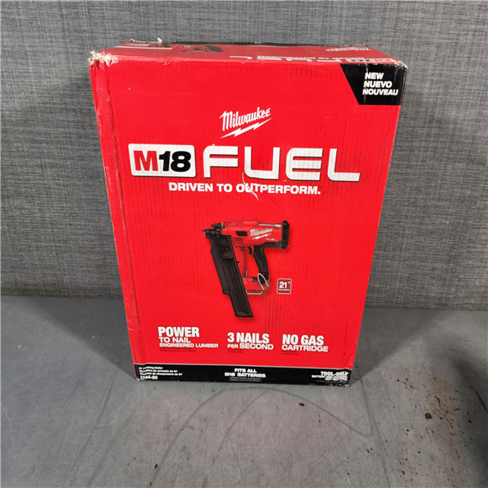 HOUSTON LOCATION - AS-IS (APPEARS LIKE NEW) Milwaukee 2744-20 M18 FUEL 21-Degree Cordless Framing Nailer (Tool Only)