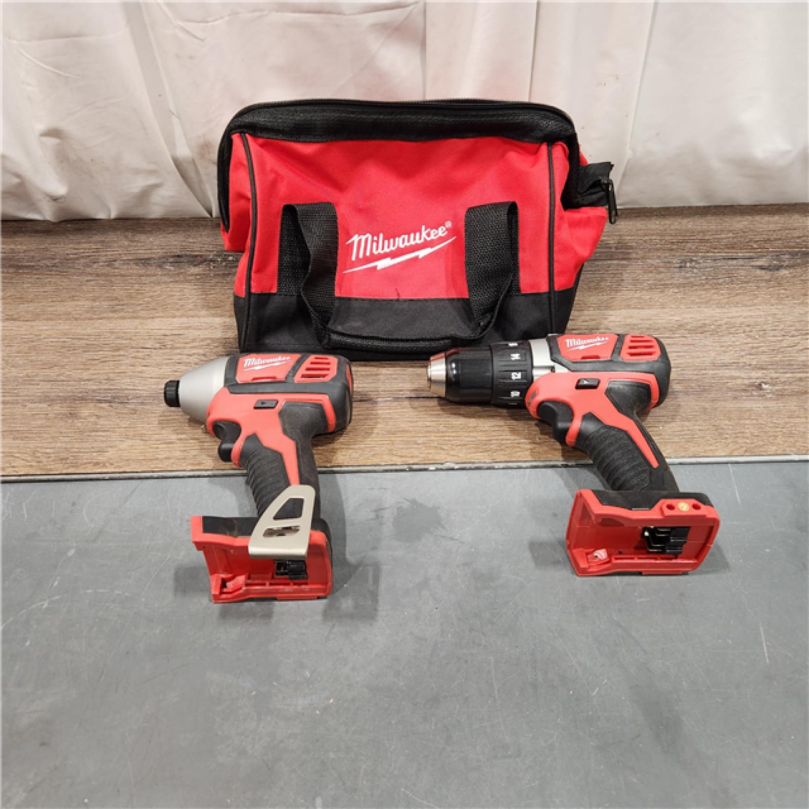 AS IS Milwaukee M18 18V Cordless Brushed 2 Tool Drill/Driver and Impact Driver Kit