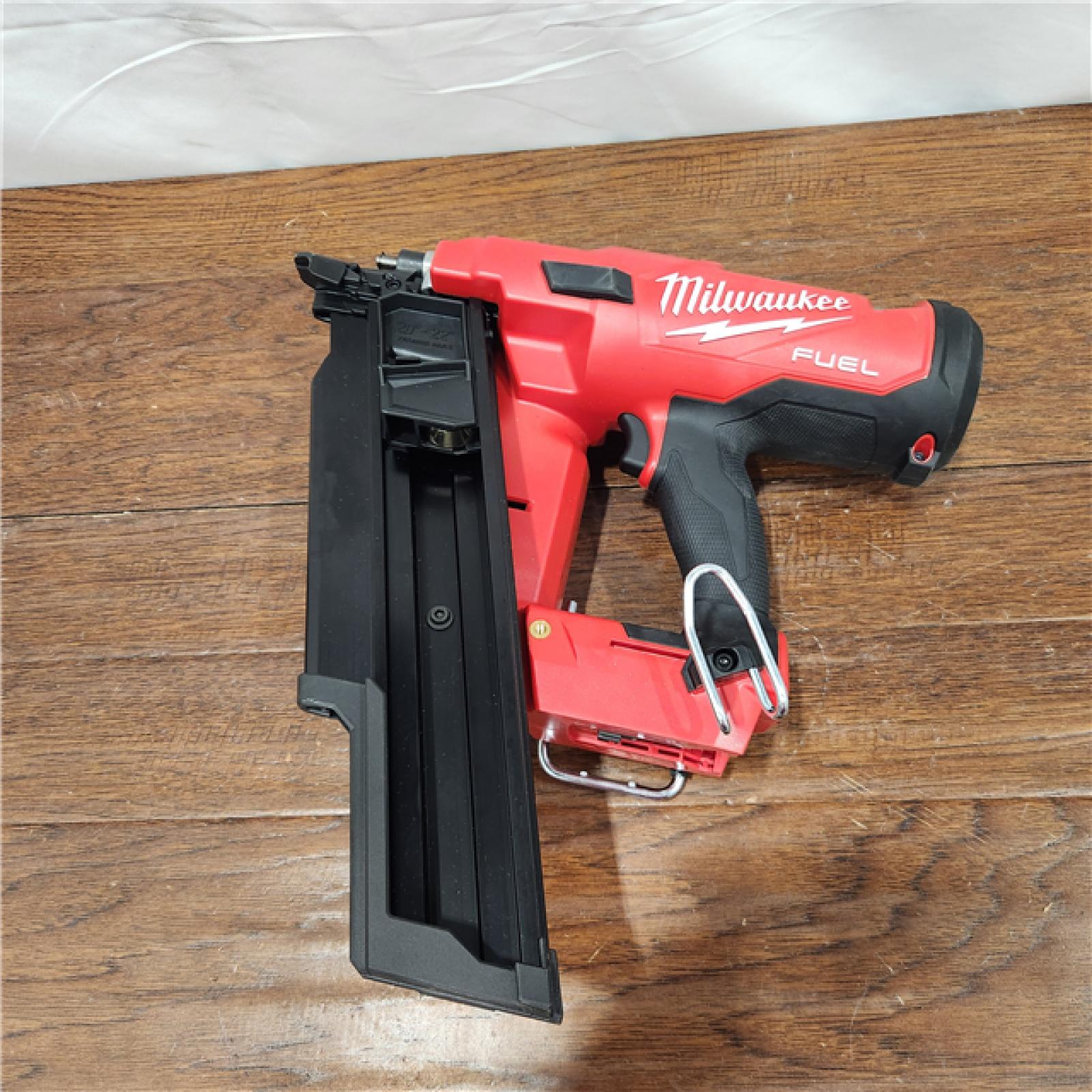 AS-IS Milwaukee 2744-20 M18 FUEL 21-Degree Cordless Framing Nailer (Tool Only)