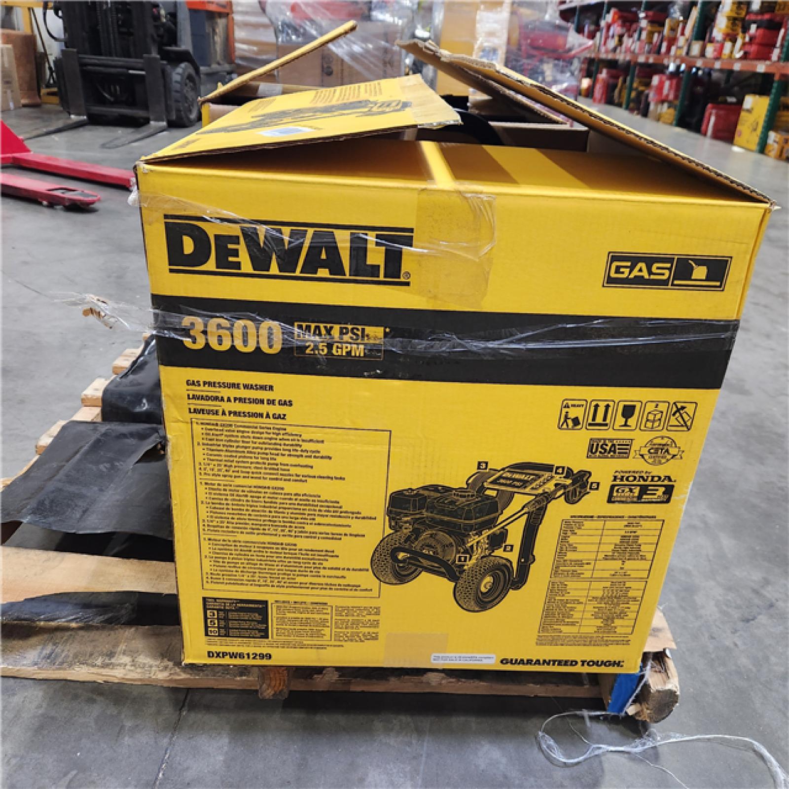 Dallas Location - As-Is DEWALT 3600 PSI 2.5 GPM Gas Pressure Washer(Dxpw61299) Lot Of 2)