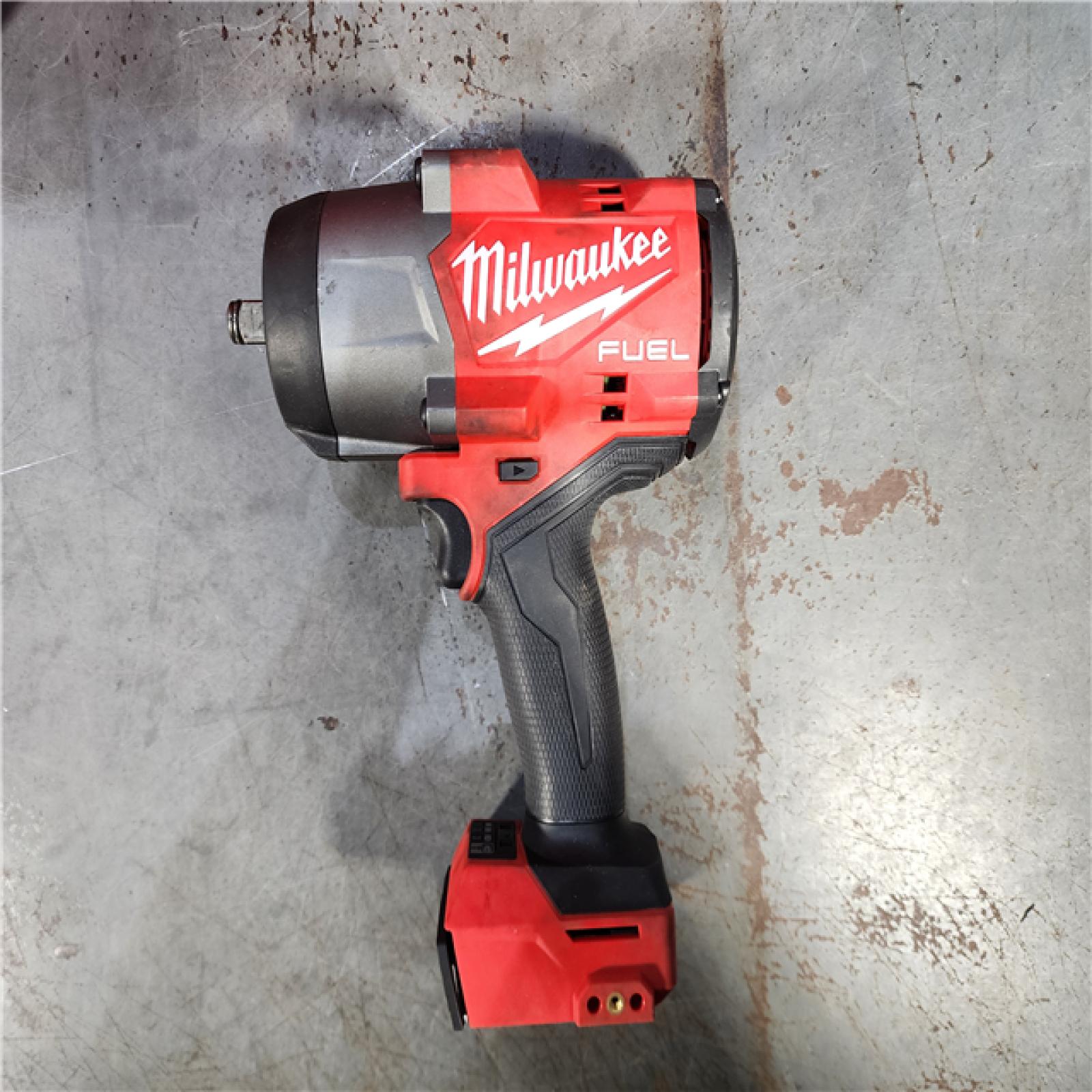 HOUSTON LOCATION - AS-IS Milwaukee M18 1/2 in. Cordless Brushless High Torque Impact Wrench Kit (Battery & Charger)